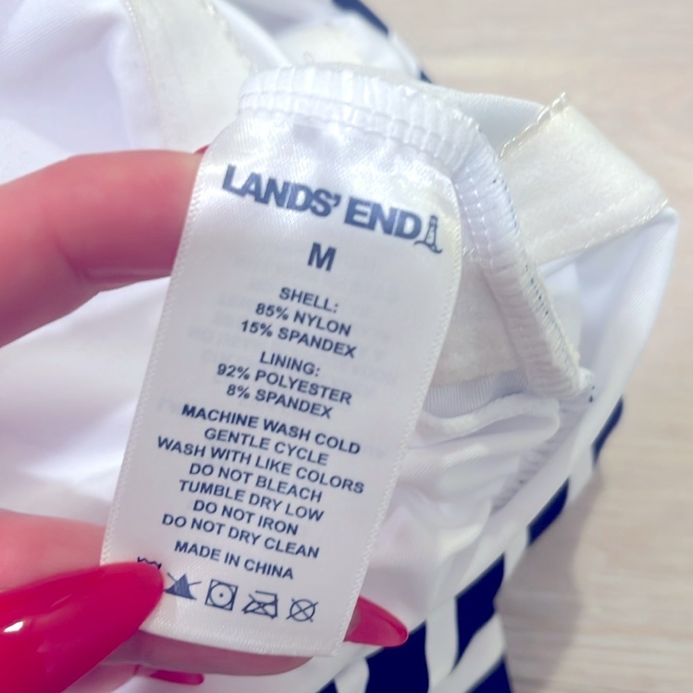 Lands' End Women's High Neck one piece Swimsuit Navy stripe built in cups - Picture 6 of 12